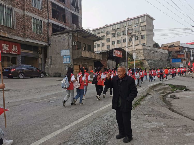 金江中学—2021年“庆建党百年 党史进校园”系列活动之“重走长征路”红色研学活动