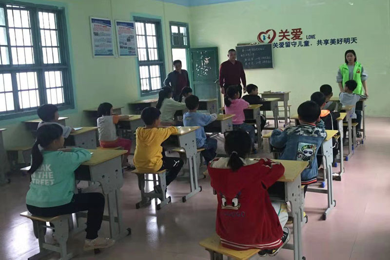 远离手机 爱上阅读 从我做起