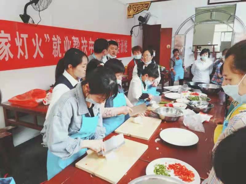 我为群众办实事 | 水东镇：技能培训惠民生 搭桥铺路稳就业