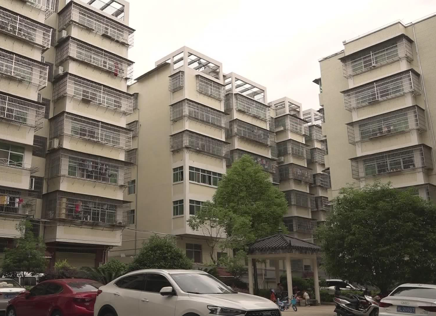 【大干八个月 打赢四大战】县三创办：健全物业管理体制  全面改善群众生活环境