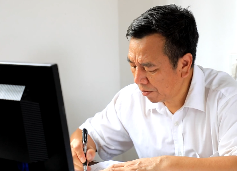 【劳动最光荣】陈盛洪：五年扶贫换得庙前村的“蝶变”