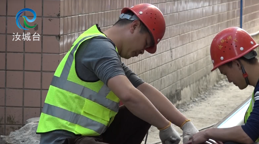 【大干八个月 打赢四大战】县自来水公司：精心改造 让民生工程更得民心