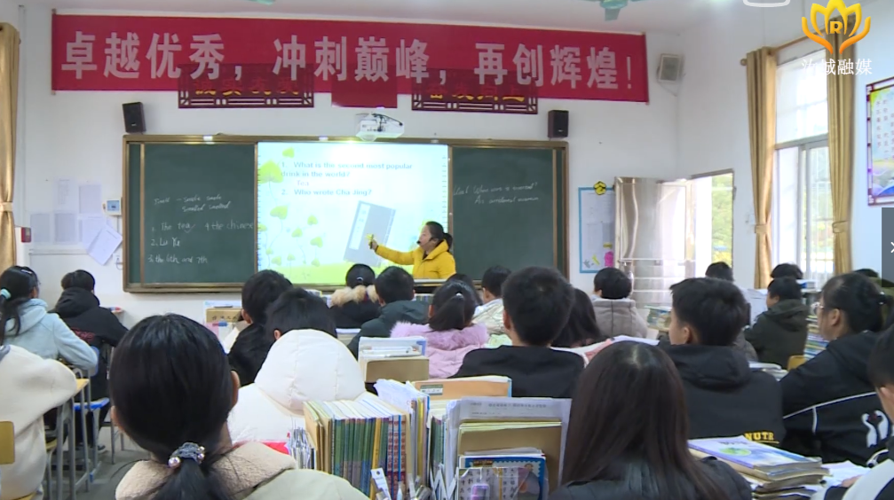 【教育强县 均衡发展】城乡部分学校到延寿中学开展九年级教研交流