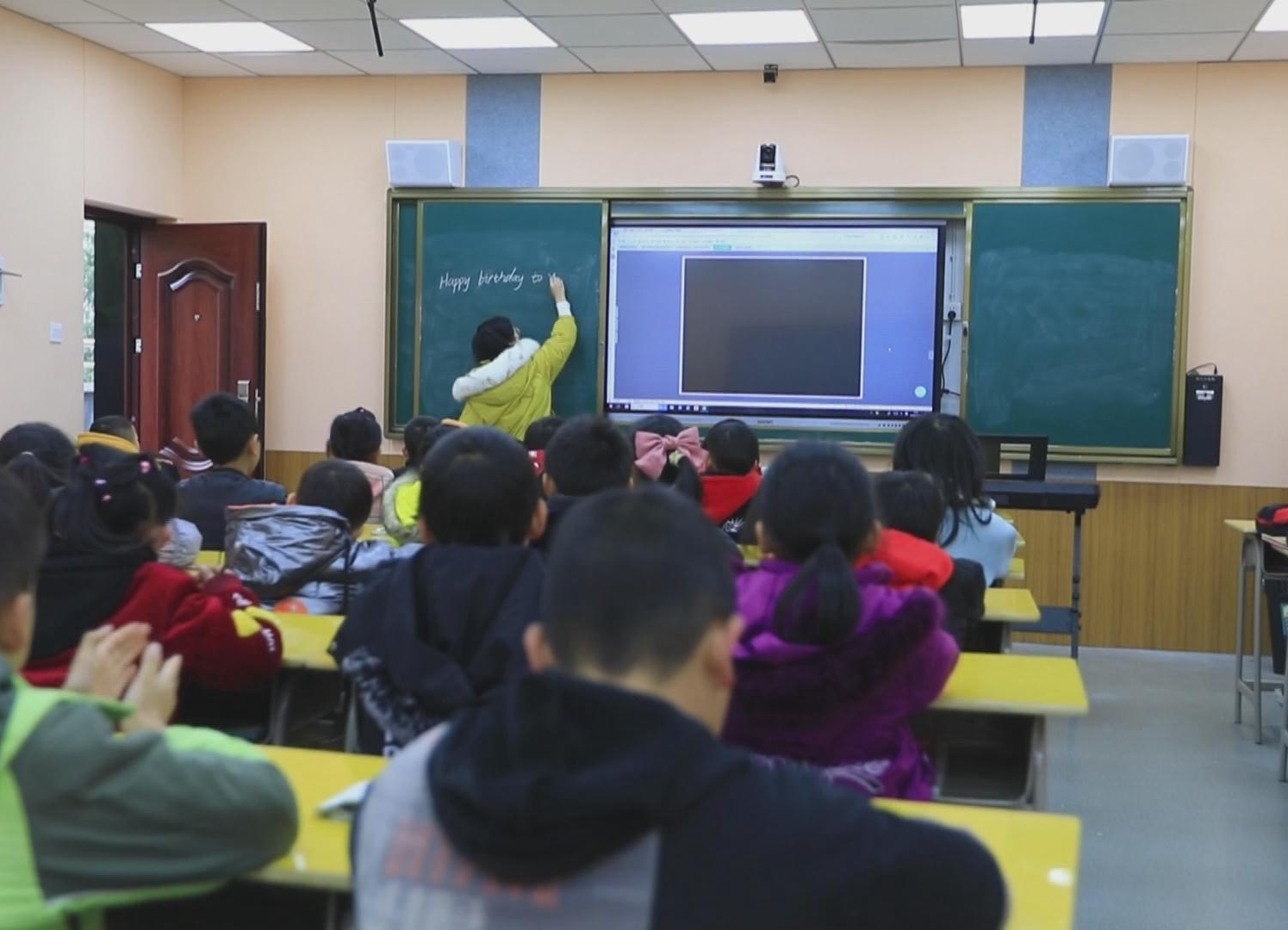 【教育强县 均衡发展】“三个课堂”架通我县教育均衡发展网络