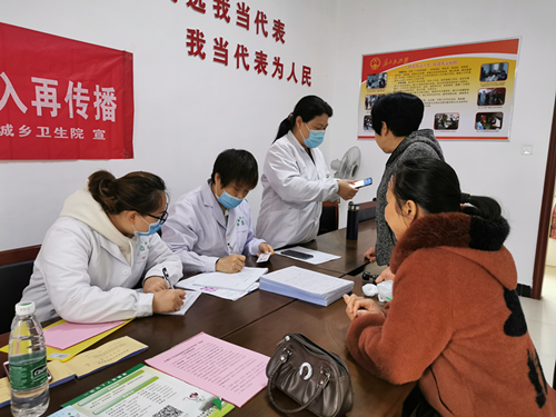 市第二人民医院妇科专家团队在长城乡花园社区免费开展妇科病普查活动