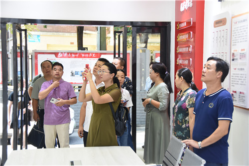 雨湖区宣传思想工作例会暨新时代文明实践工作现场交流会召开