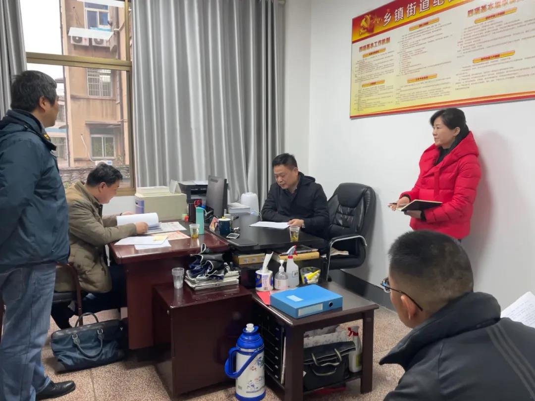 新闻快讯：市纪委监委赴雨湖区督查信访件处置工作