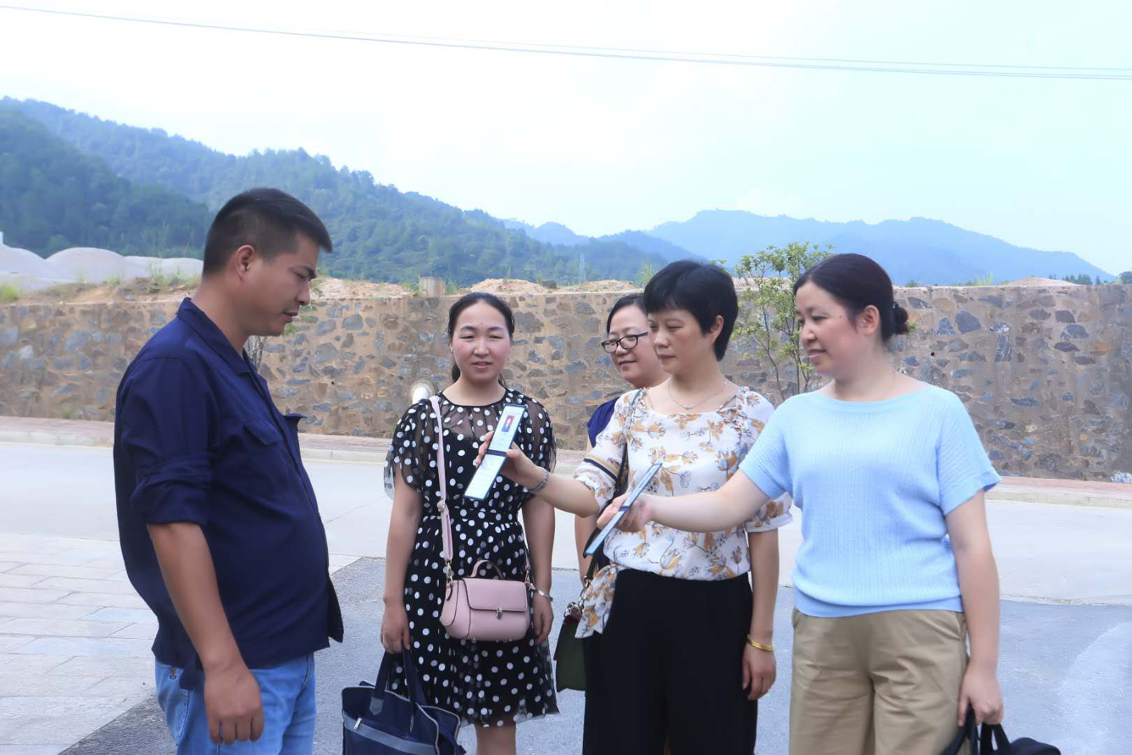 株洲市生态环境局炎陵分局 传达贯彻全市生态环境执法工作调度会议精神