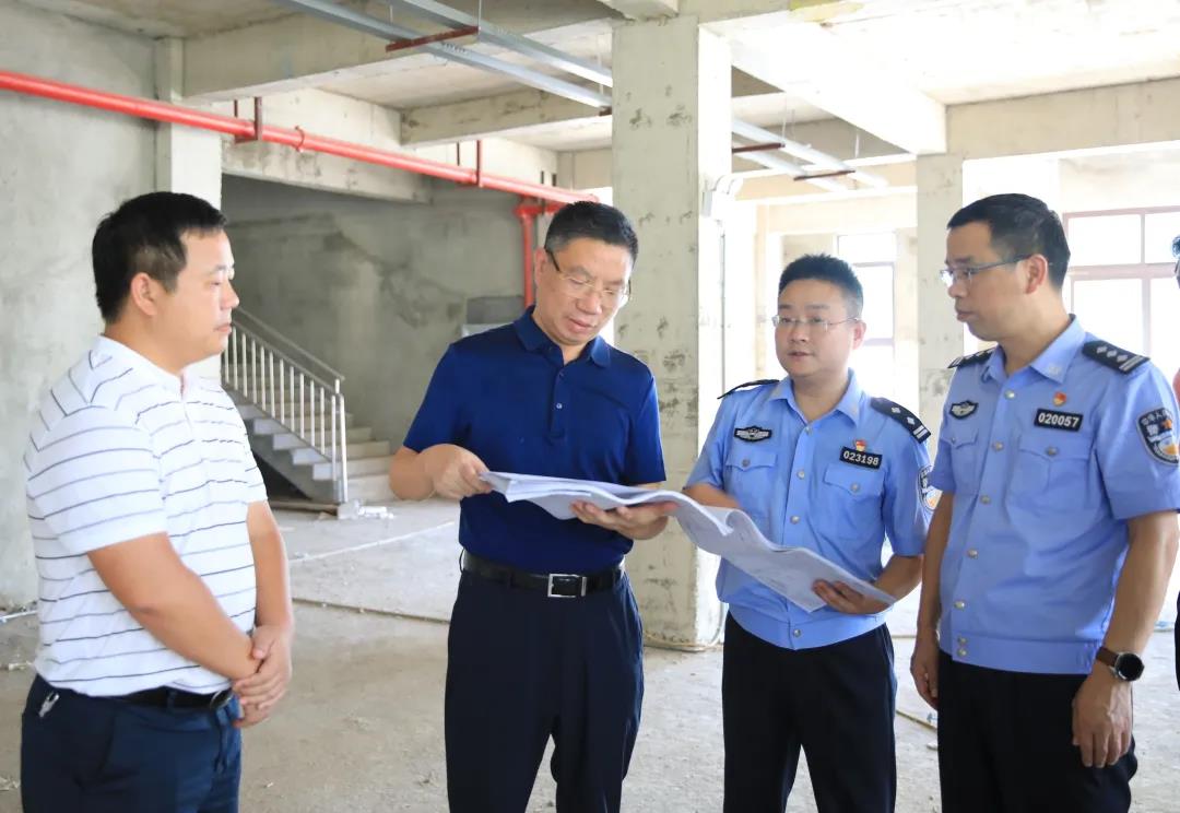 刘浪调研督导新时代县域城乡警务和禁毒攻坚工作