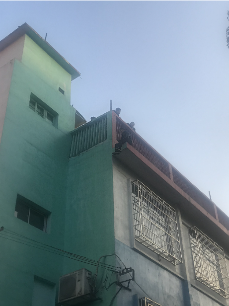 关键时刻显担当！荷池路社区书记奋力救人