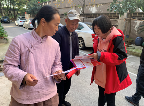穿紫河街道西园社区开展“禁毒防艾”知识宣传活动