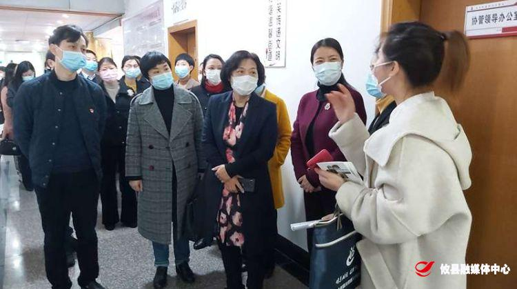 省妇联副主席卢妹香来攸调研基层妇联工作