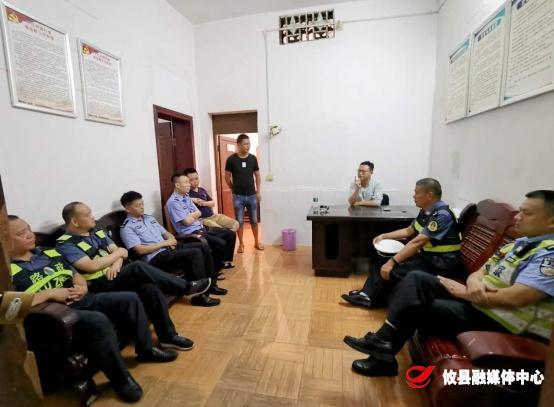 丫江桥镇开展交通顽瘴痼疾专项整治行动