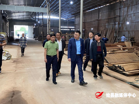 县领导到江桥街道开展节前安全检查工作
