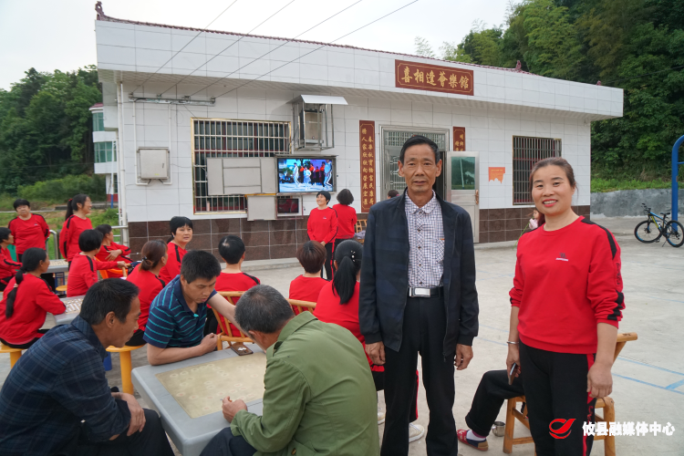 【门前三小】黄公村中心组不等不靠自办“门前三小”