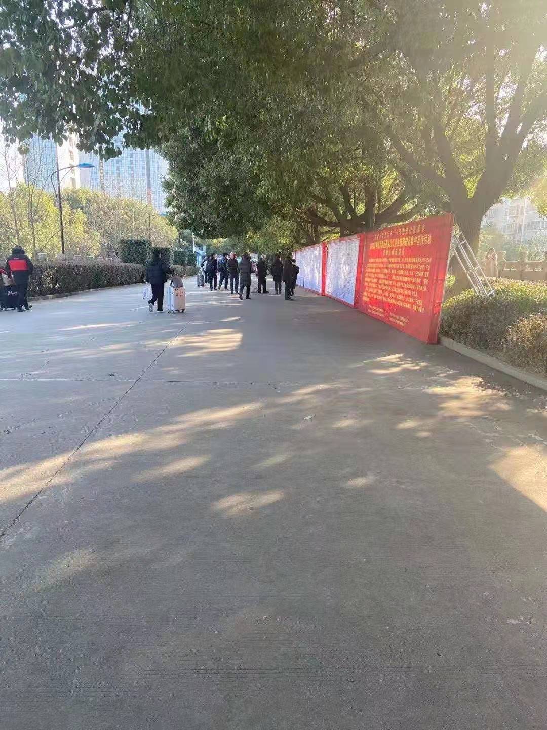 鼎城区“五措并举”促“迎新春送温暖、稳岗留工”专项行动落地生根
