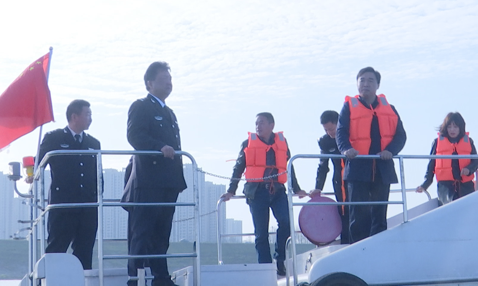 杨成巡查沅水鼎城河段禁捕退捕工作