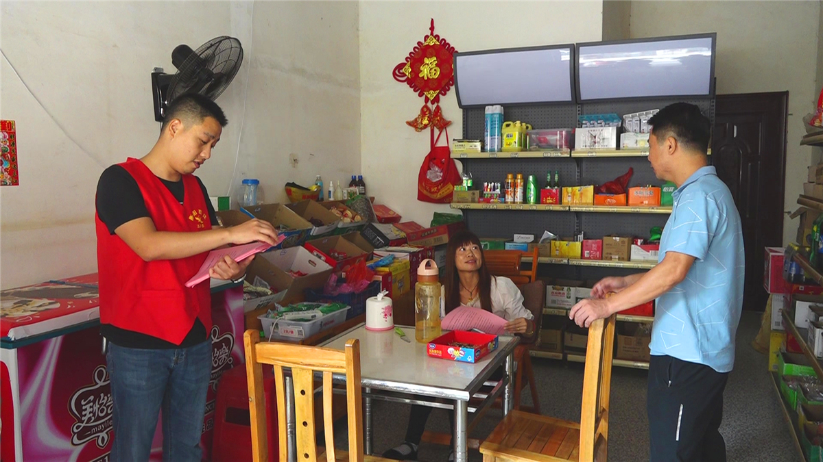 我县开展“百乡千村万户”护河宣传活动