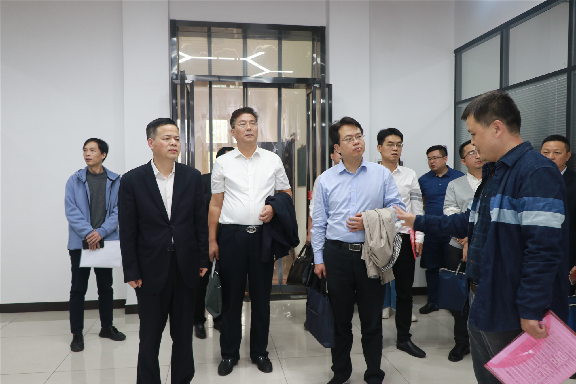 省委宣传部调研我县融媒体中心工作