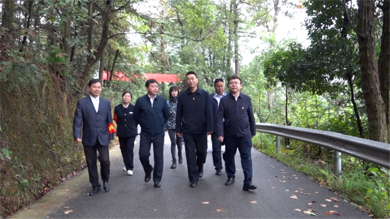 国家林草局调研我县森林防火工作