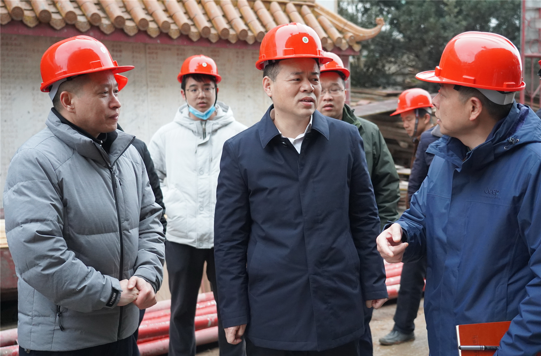 尹培国调研省政府为民办实事项目建设