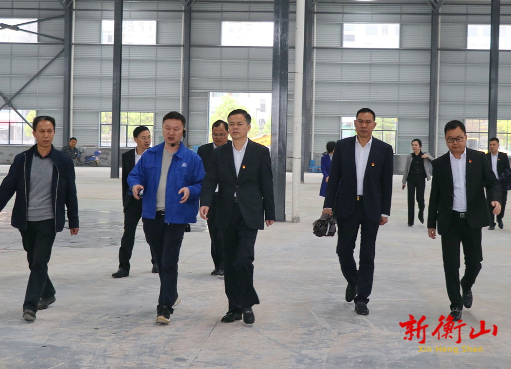 【党史学习教育进行时】县委理论学习中心组开展“学史增信”专题集体学习研讨