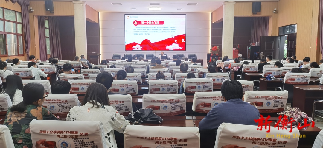 【党史学习教育进行时】党史学习教育县委宣讲团走进职业中专和科技中专