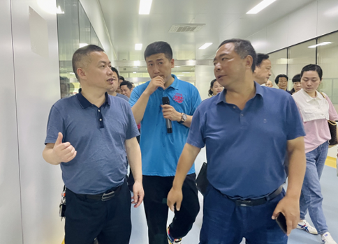 衡山县科技专家服务团赴宁乡市考察学习