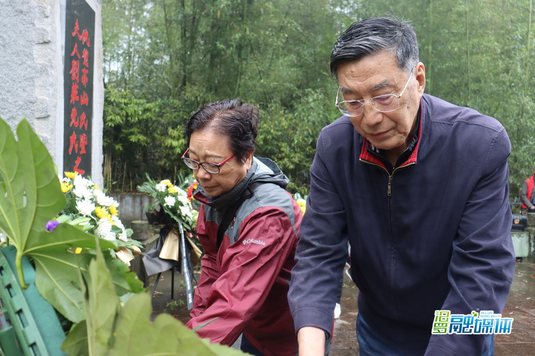清明前夕，“共产党的诤友”仇鳌的后人回汨罗扫墓