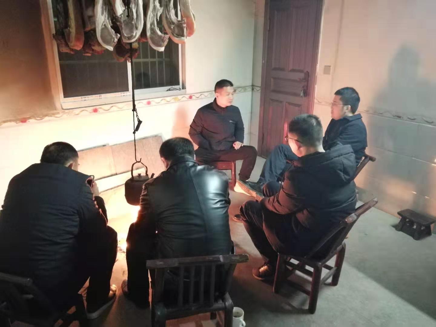 拳拳爱意聚教育 款款深情报家乡