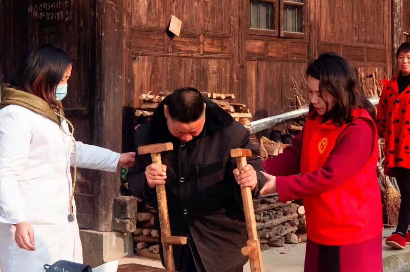 新路河镇：关注特扶人员身体健康