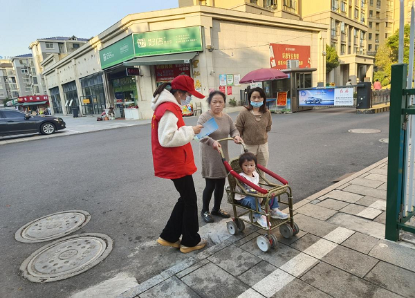 长庚街道开展秋季“扫黄打非·护苗”行动