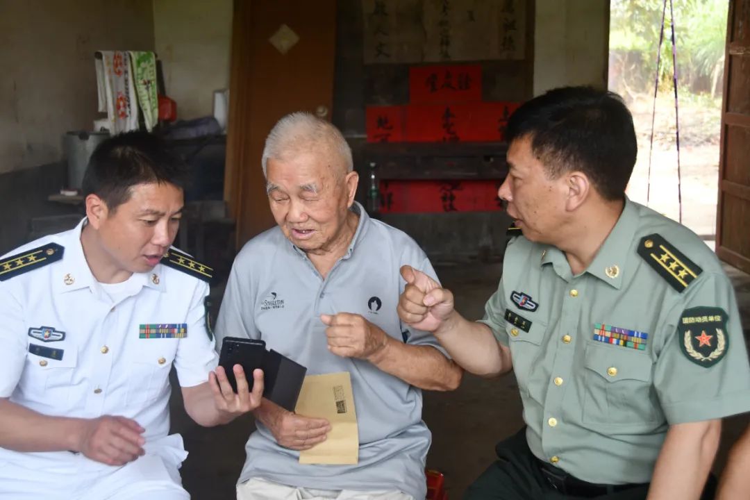 致敬老英雄，新邵开展慰问抗战老兵活动