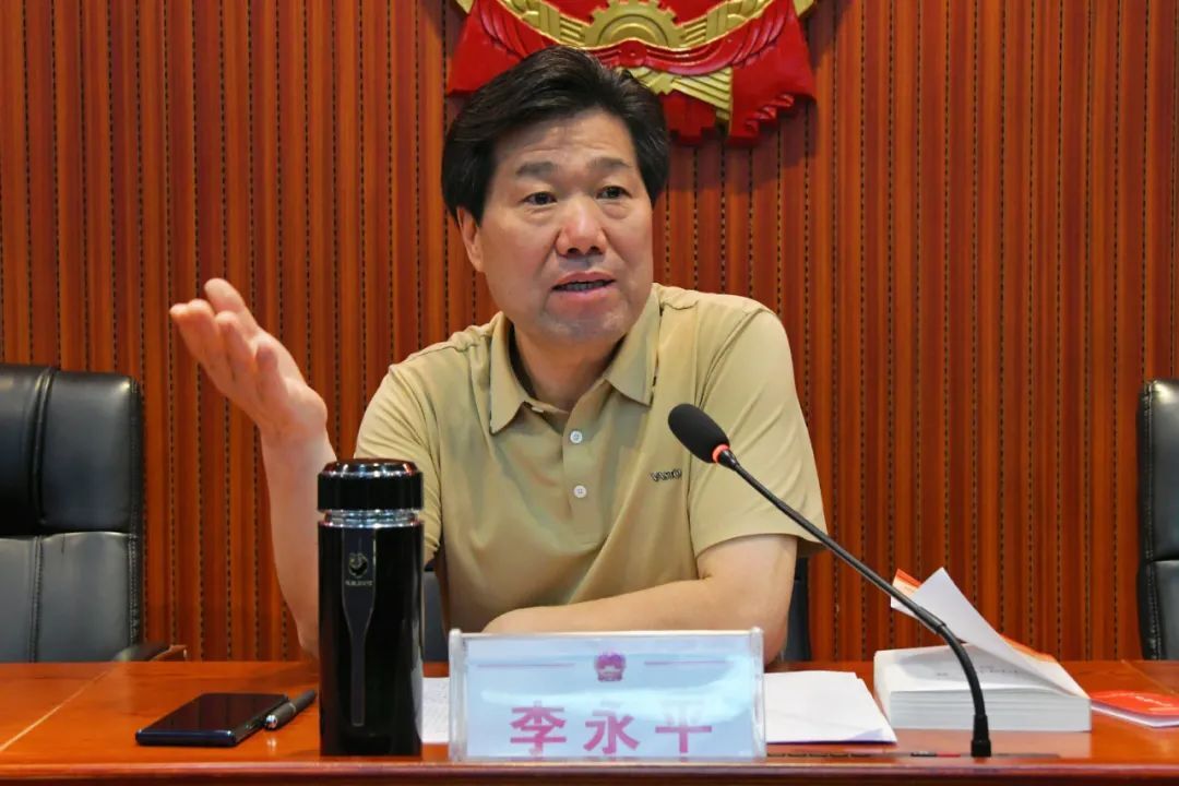 新邵县人大机关开展“学史崇德” 专题研讨暨“星期一夜校”