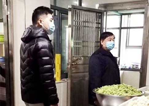 冷水江市布溪街道：为校园食品安全保驾护航