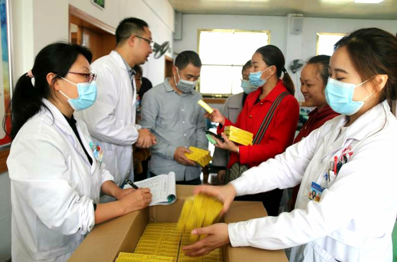 县人民医院举办2020年世界慢阻肺日系列活动