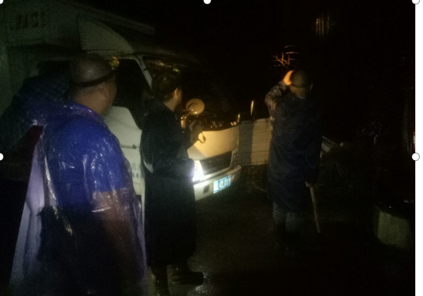 沤江镇茅柳村：洪灾中心系村民  彰显党员本色