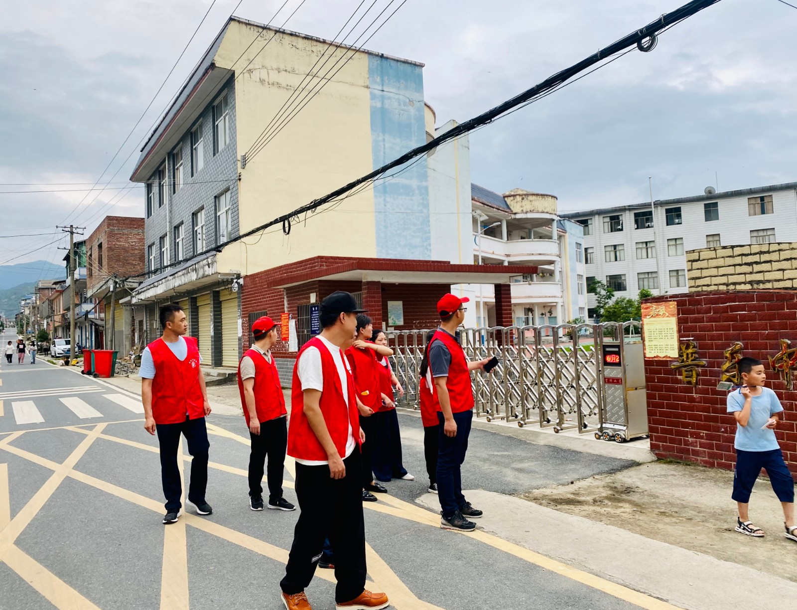 【我为群众办实事】普乐镇：平安巡逻，我们在“路上”