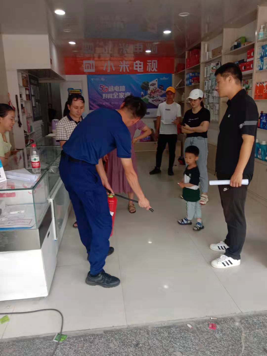 寨前镇：开展消防排查  防隐患保民安