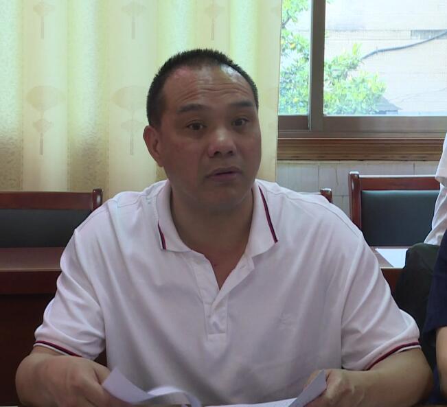 尹小龙强调,各相关职能部门要继续加大联合执法力度,加密巡查频次,对