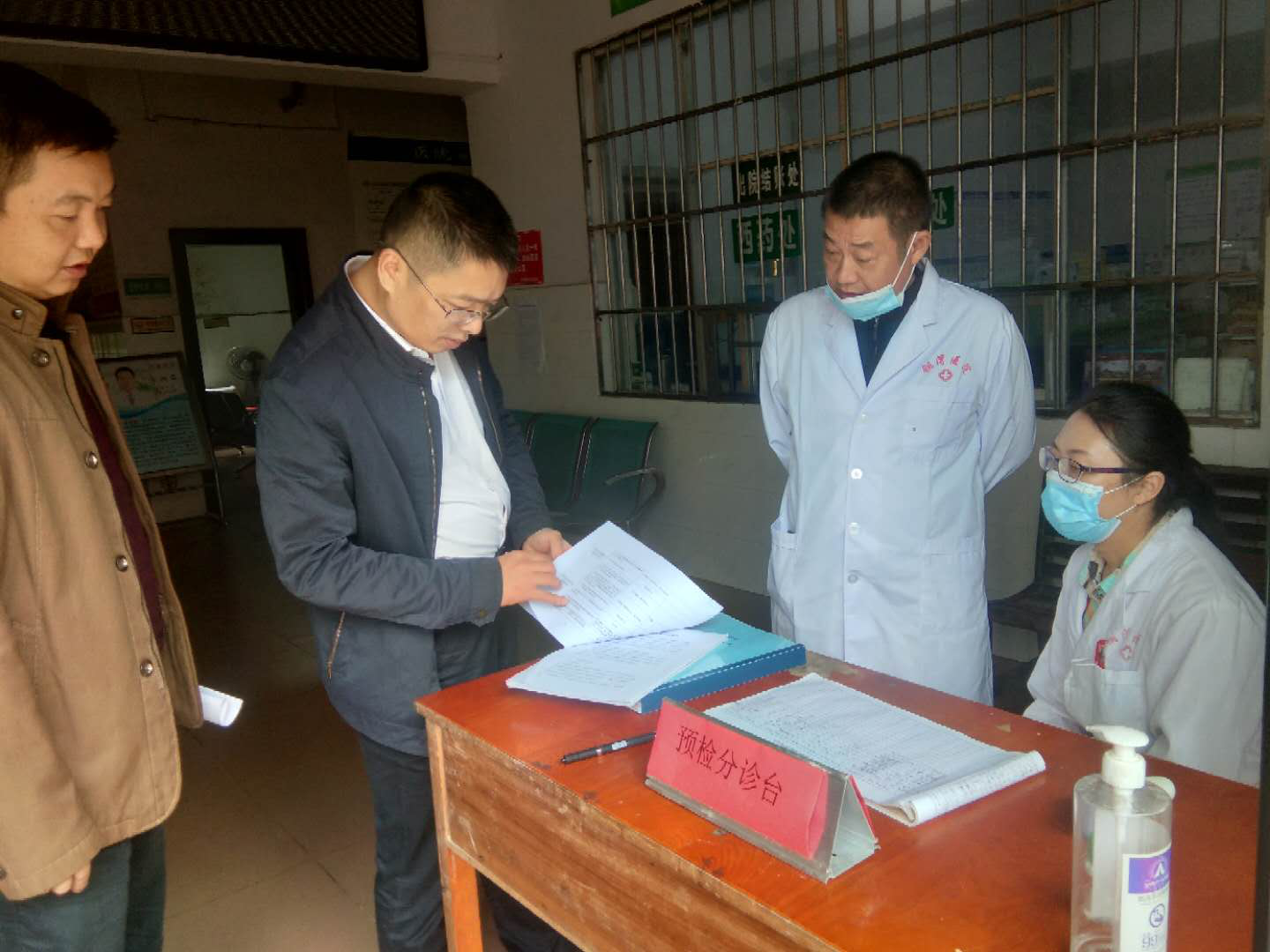 中方：扎实开展应对秋冬季新冠肺炎疫情防控专项督查