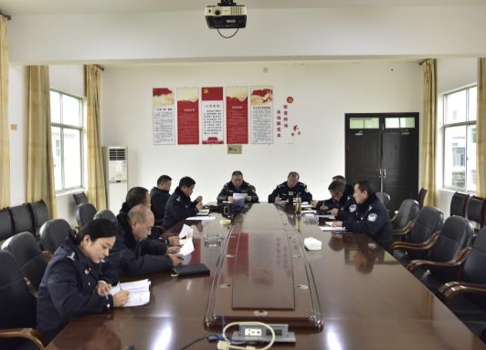 县公安局召开专题党委会调度“坚持政治建警、全面从严治警”教育整顿工作