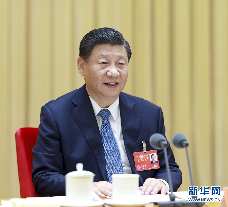 习近平在中央农村工作会议上强调 坚持把解决好“三农”问题作为全党工作重中之重 促进农业高质高效乡村宜居宜业农民富裕富足