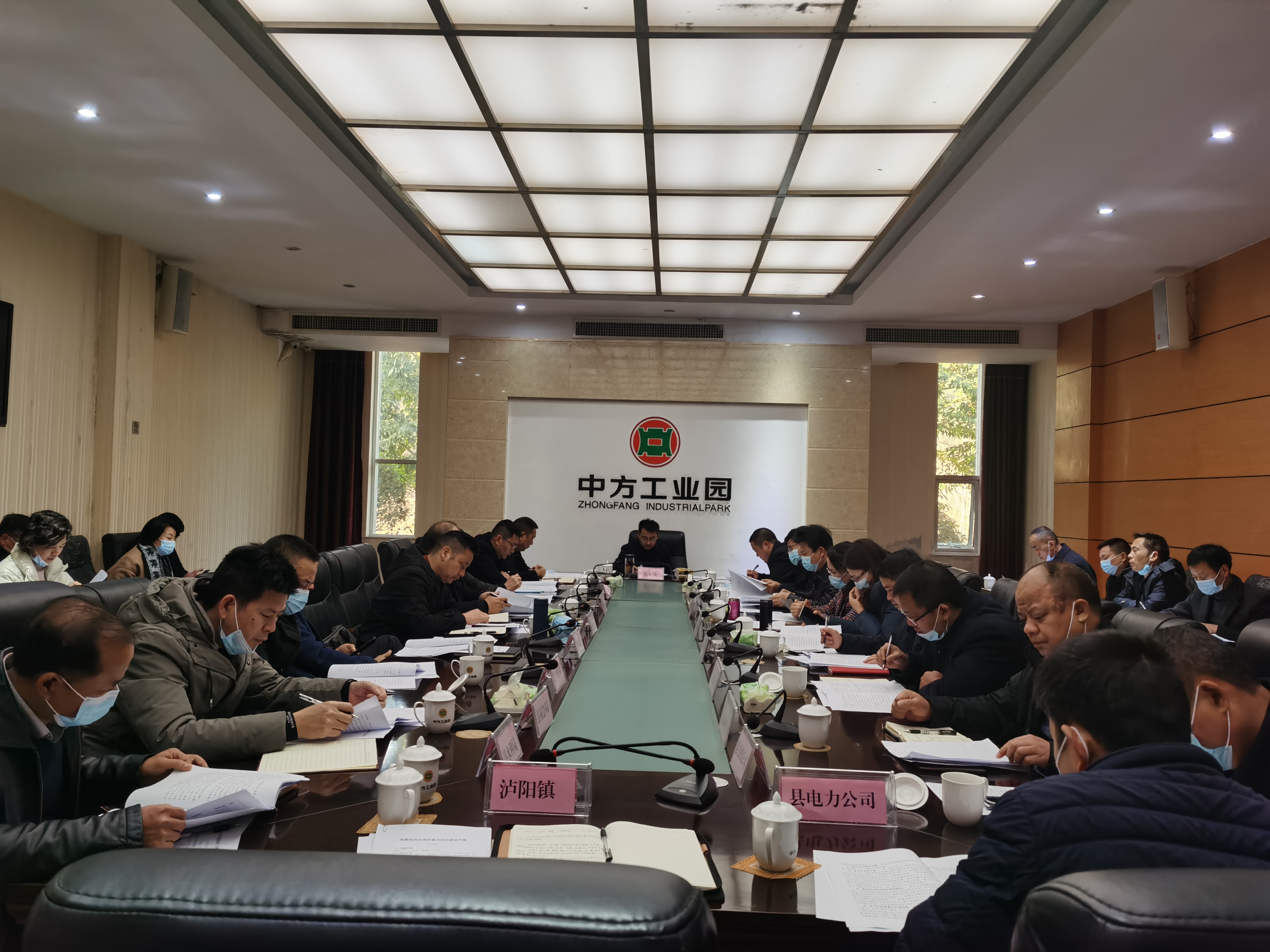 张家铣到泸阳镇调研重点项目建设