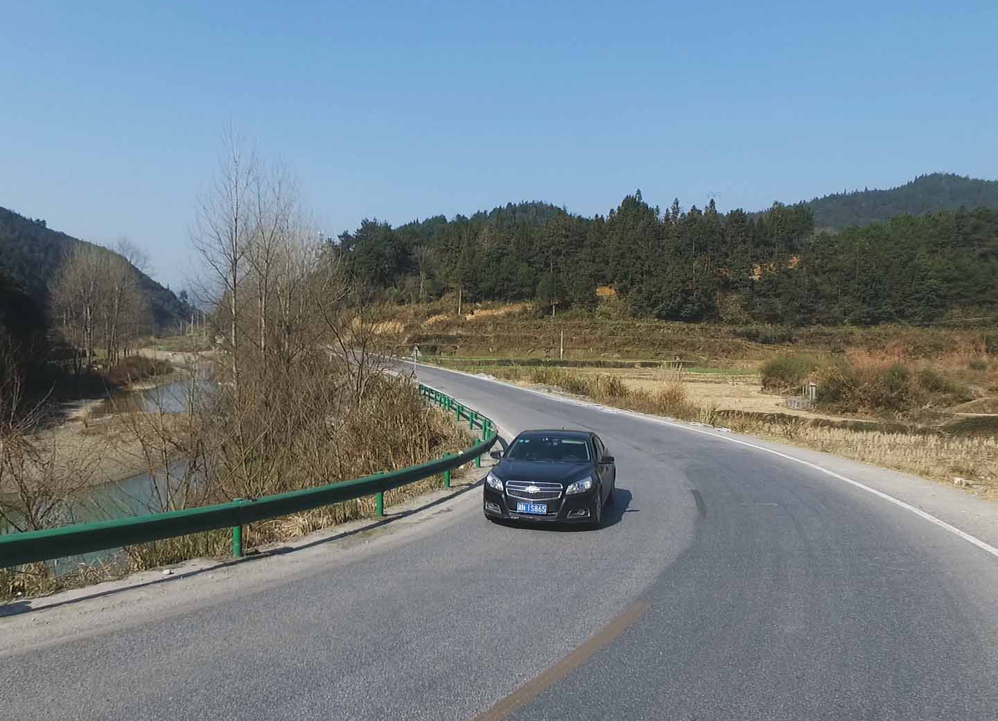 中方：投资9960万元道路安防工程系牢群众出行“安全带”