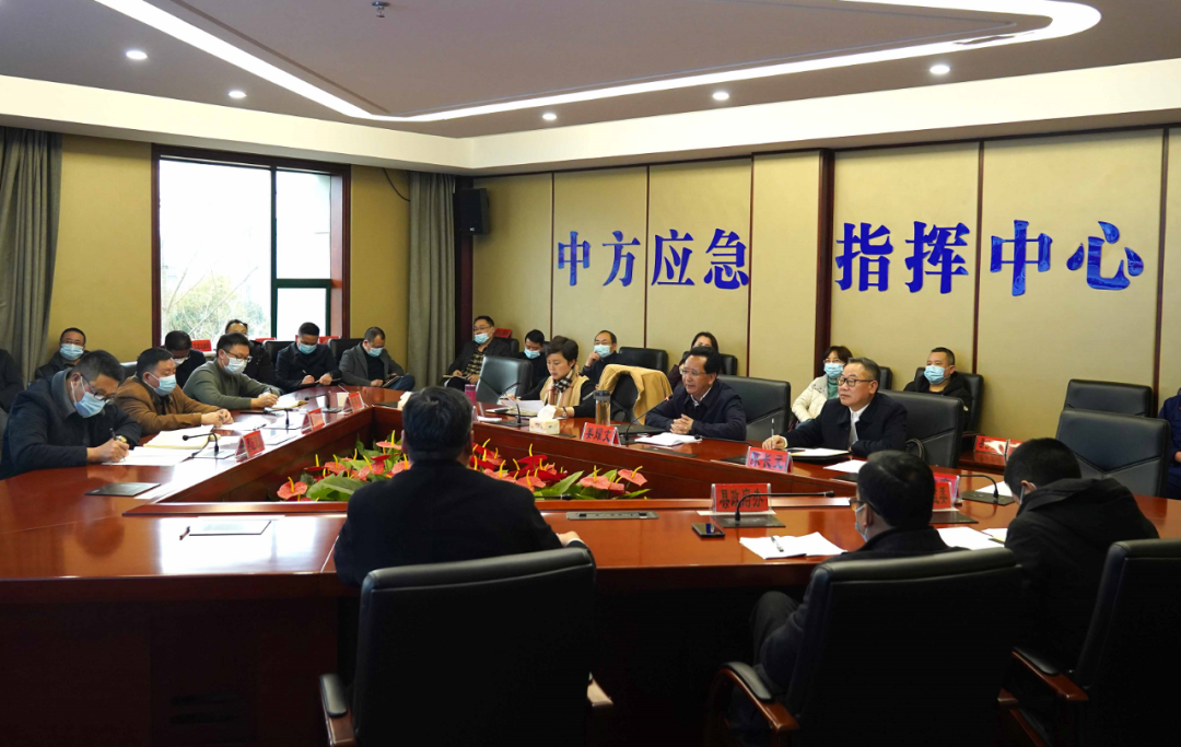 姜耀文在专题调度春节值班值守工作时强调：抓好“三个落实”   做到“三个确保”