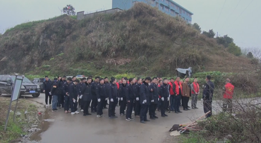 保护水源，让我们一路同行    ---中方镇联合县城市管理执法局开展水源地保护专项行动