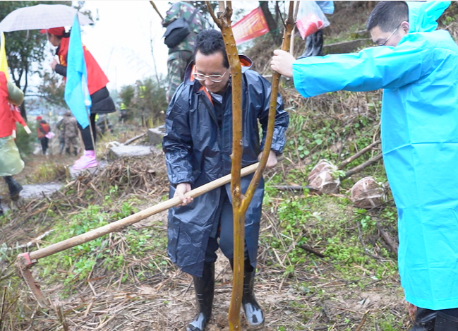 不负好春光  绿化正当时 中方县开展全民义务植树活动 姜耀文等县领导带头参加