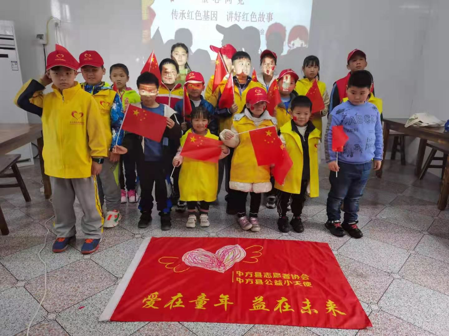 童心向党，传播红色文化，讲好红色故事