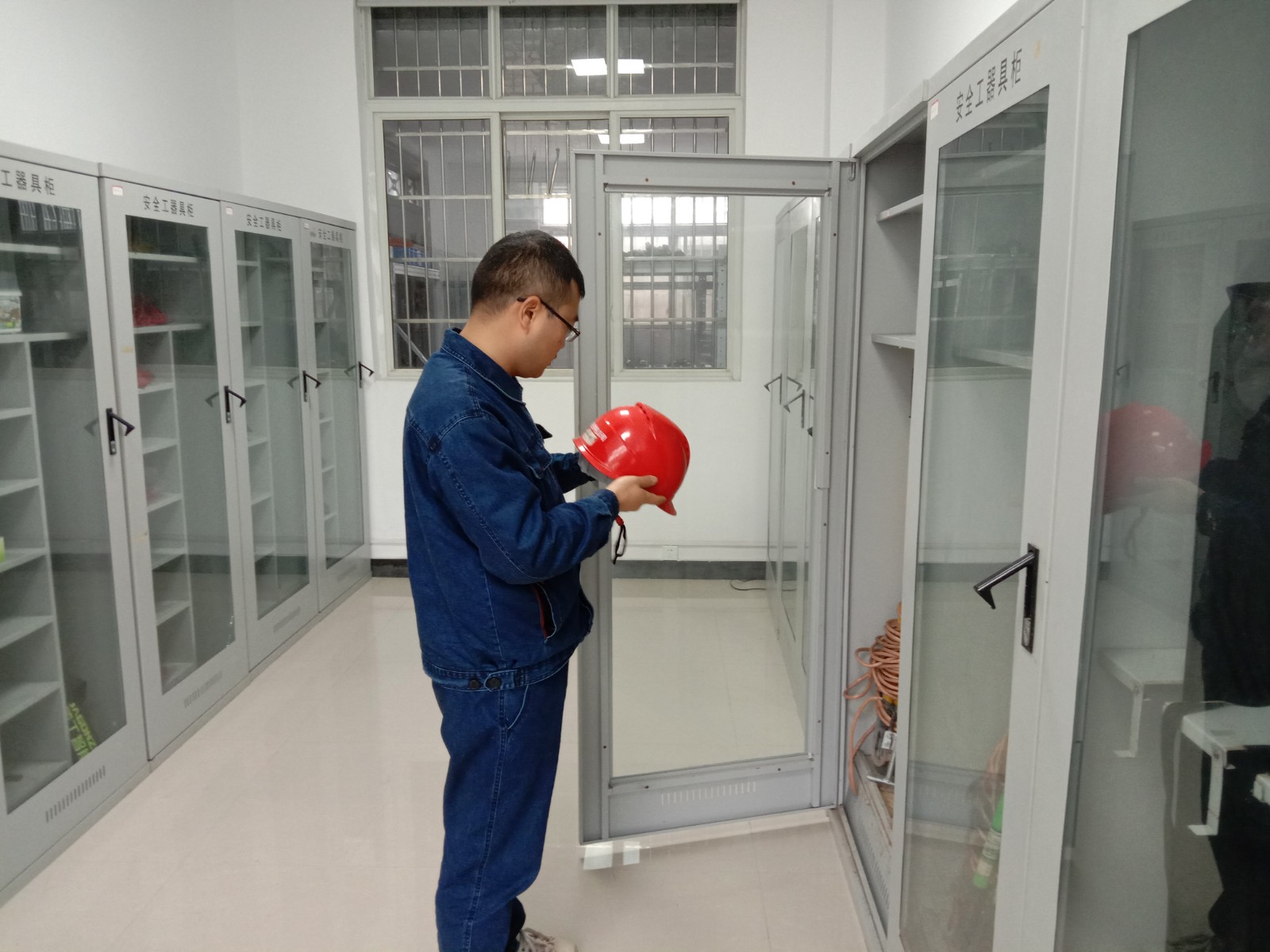 国网中方县供电公司：强化安全工器具管理 夯实安全生产基础
